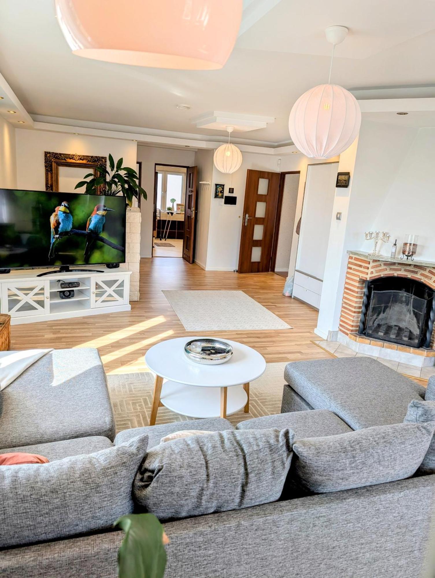 Luxury Villa 130 M2 Centrally Katrineholm Εξωτερικό φωτογραφία